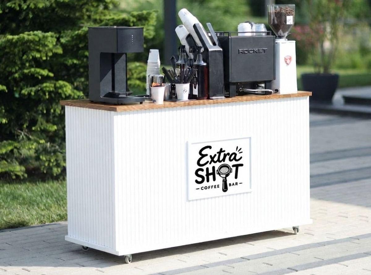 Bar de cafea mobil Extra Shot, complet montat, pregătit pentru eveniment